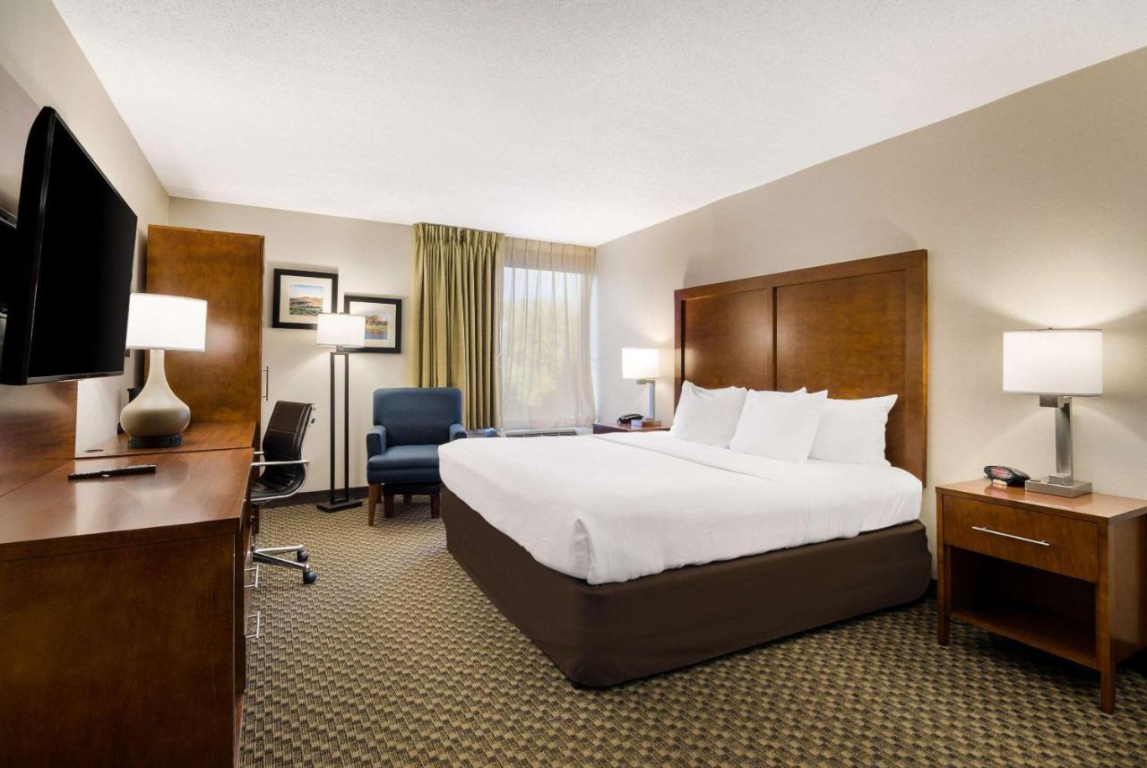 Comfort Inn Virginia Horse Center Lexington Eksteriør bilde