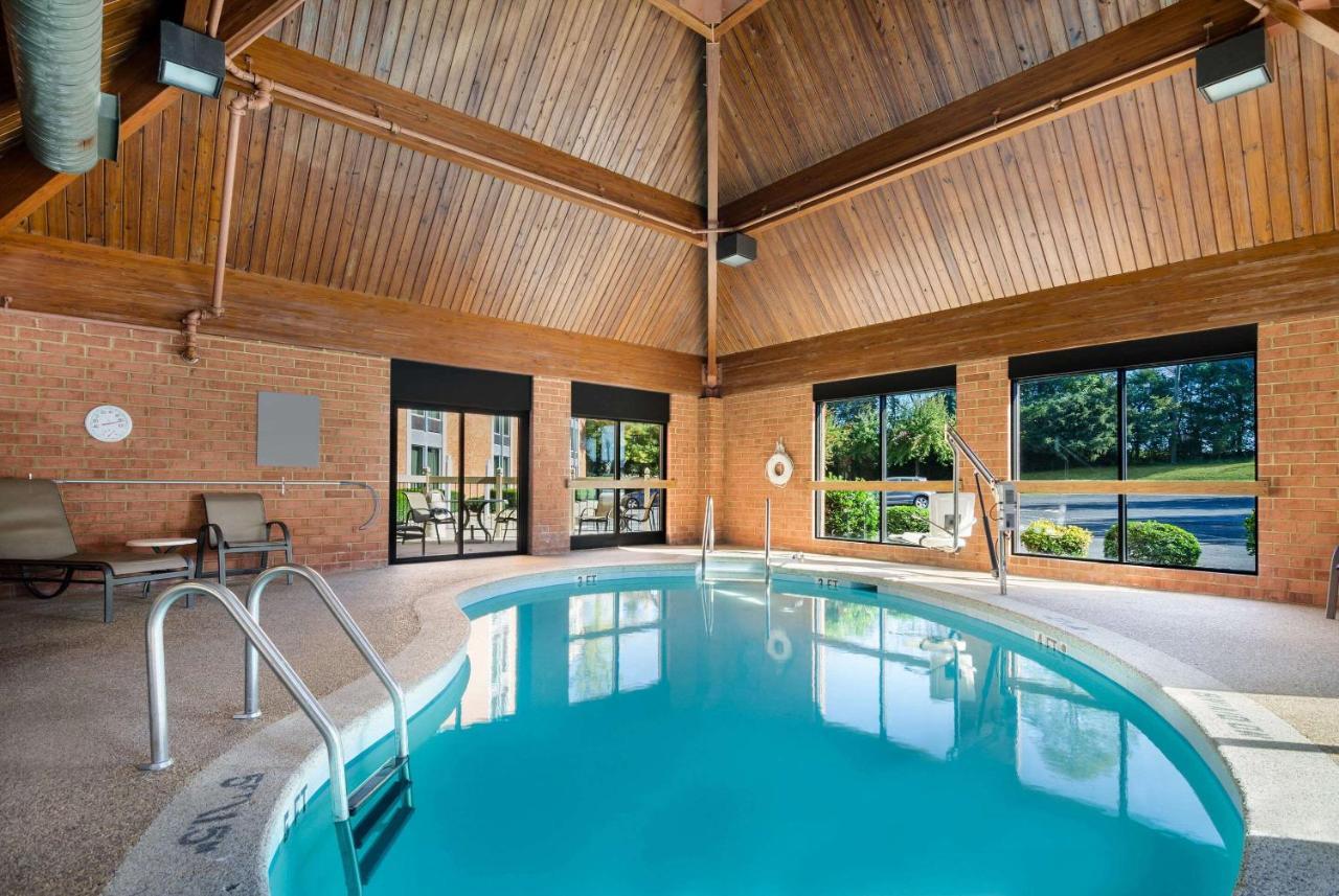 Comfort Inn Virginia Horse Center Lexington Eksteriør bilde