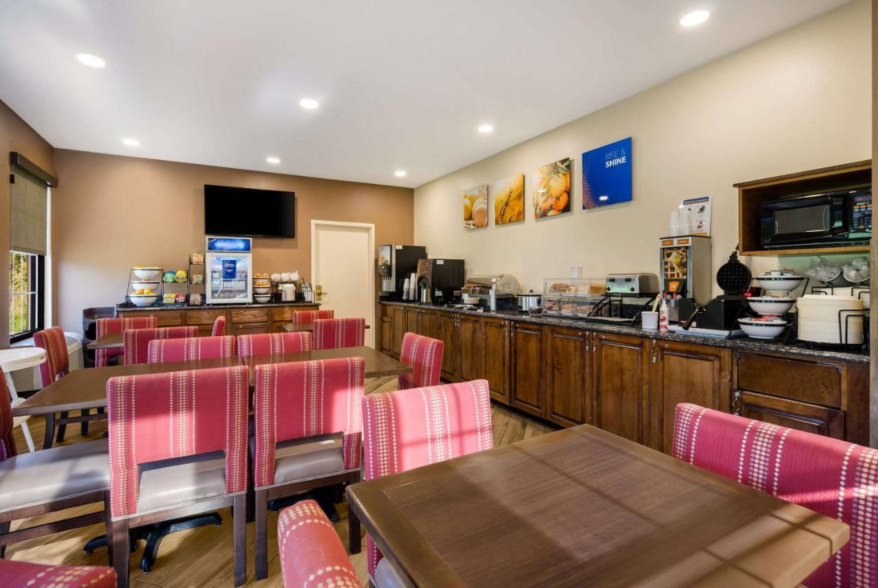 Comfort Inn Virginia Horse Center Lexington Eksteriør bilde